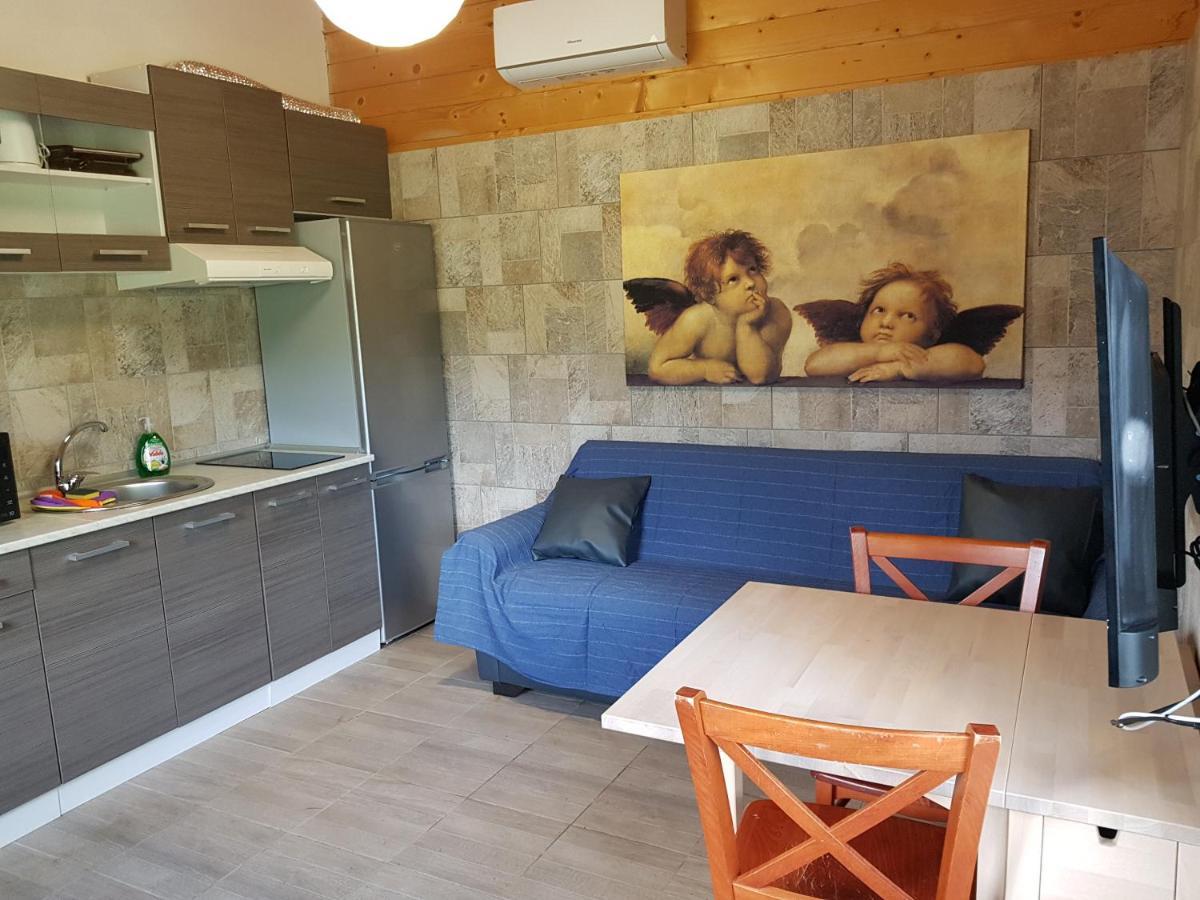Agriturismo Fattoria Ca Di Sole 산 베네데토 발 디 삼브로 외부 사진