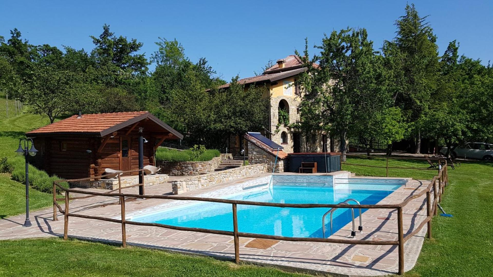 Agriturismo Fattoria Ca Di Sole 산 베네데토 발 디 삼브로 외부 사진